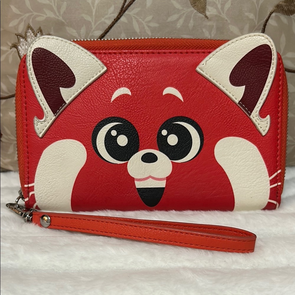 2022 Disney Parks Loungefly Red Panda Wallet